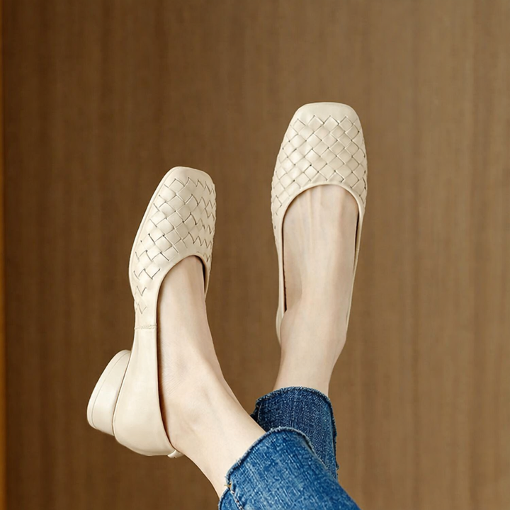 Caroline | Elegant Comfort Flats