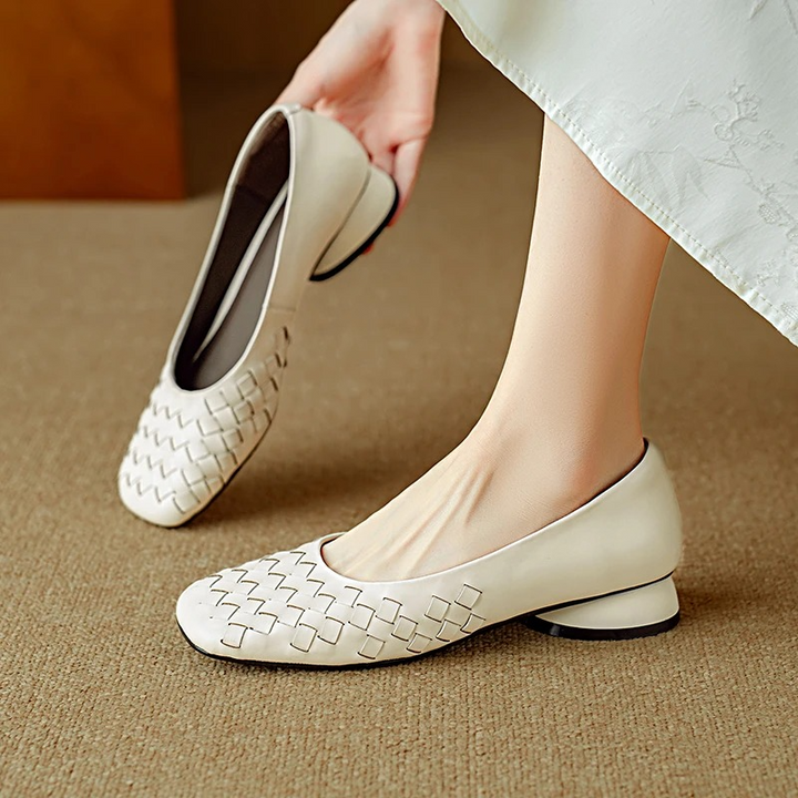 Caroline | Elegant Comfort Flats