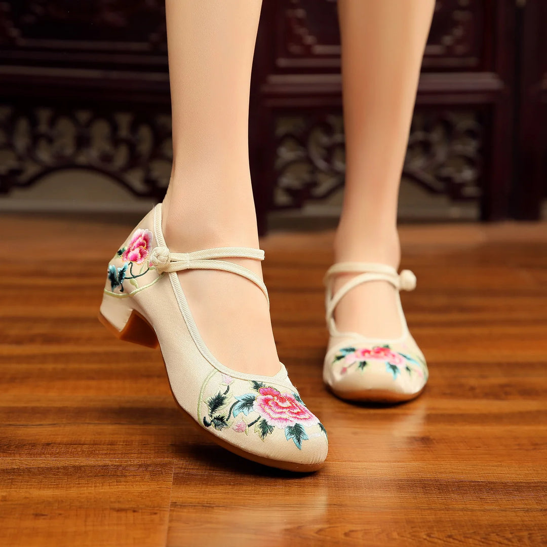 Mei | Embroidered Mary Jane Heels