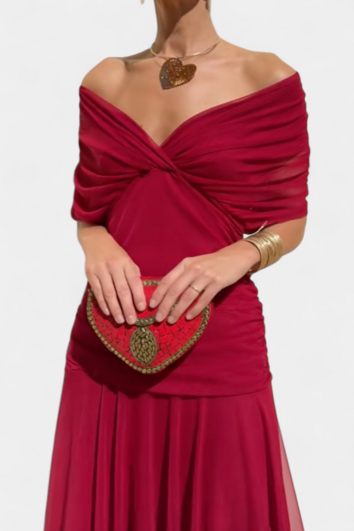 LALUNA | Elegant Dress With V-Neckline