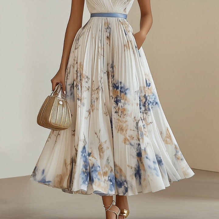 TESSA | DRESS WITH SOFT V-NECK