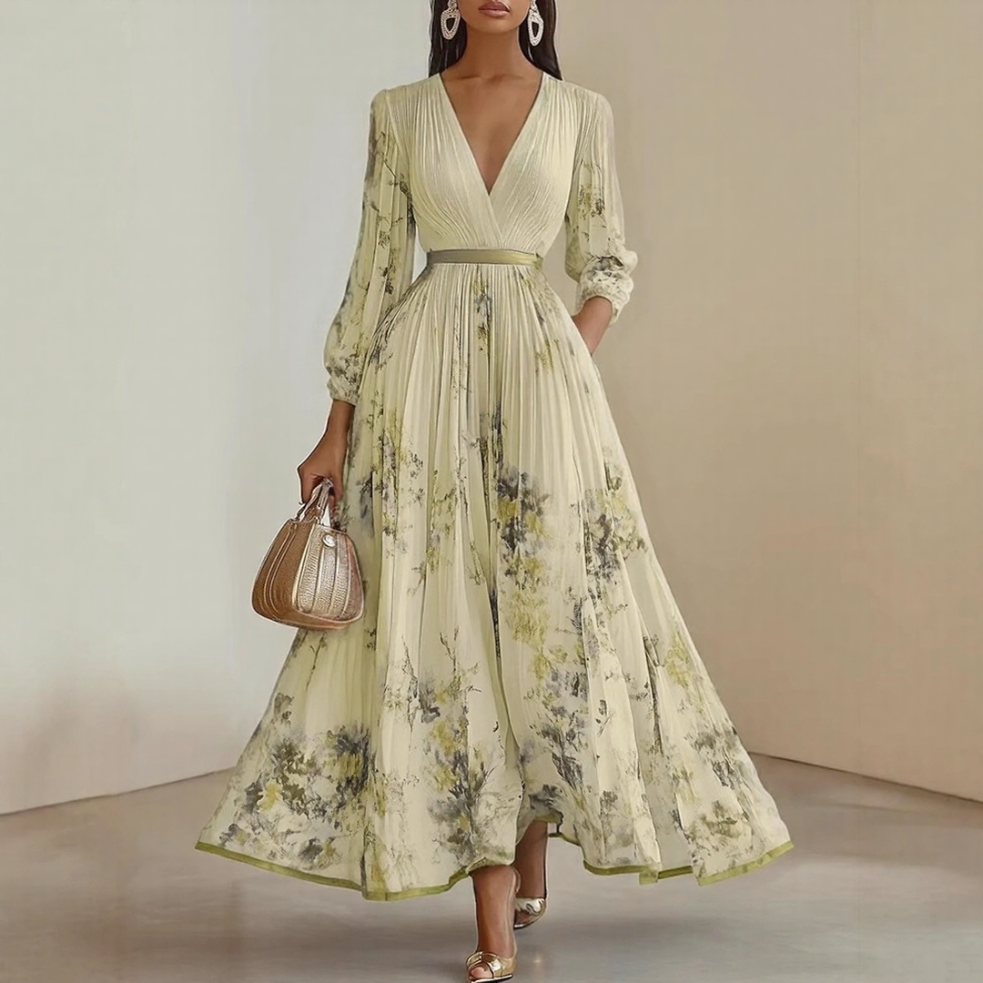 TESSA | DRESS WITH SOFT V-NECK
