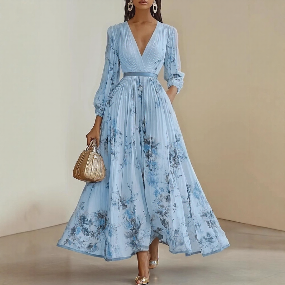 TESSA | DRESS WITH SOFT V-NECK