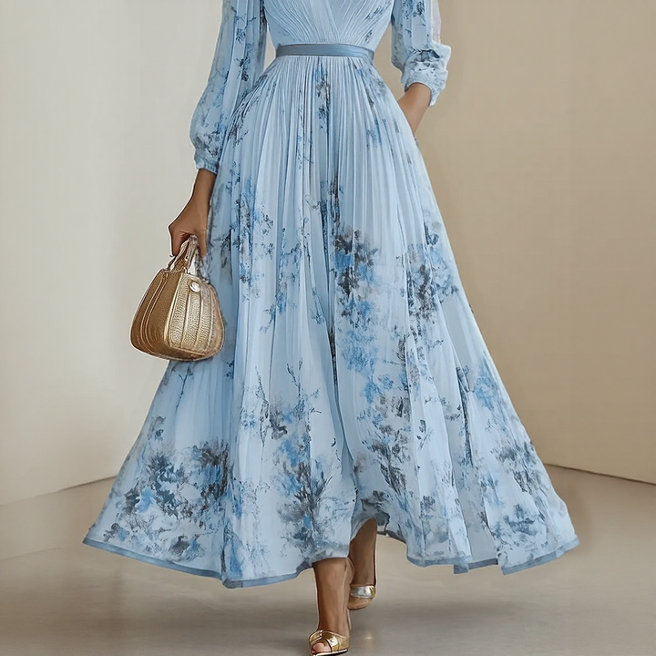 TESSA | DRESS WITH SOFT V-NECK