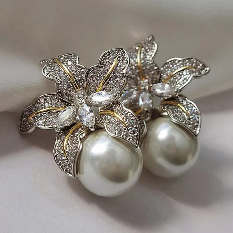 Celeste | Floral Pearl Earrings